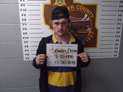 Mugshot of Schuster, Derek Owen