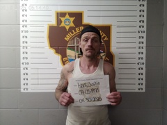 Mugshot of Isbell, Justin S
